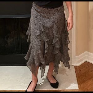 JONES NEW YORK SILK SKIRT. SIZE 4. NWT.